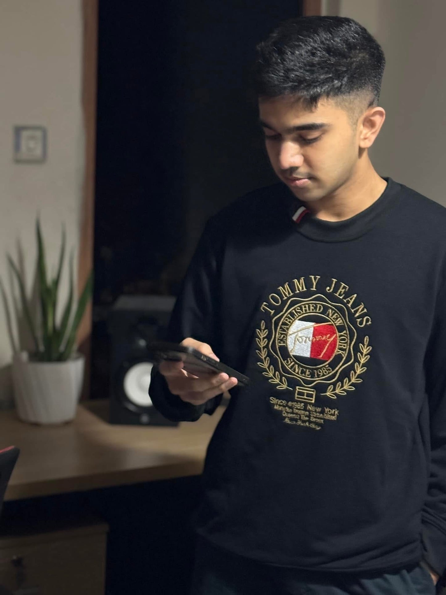 T.o.m.m.y Sweat shirt- 2 pcs combo